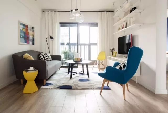 客厅装修设计：窗帘与家居的四大搭配法则